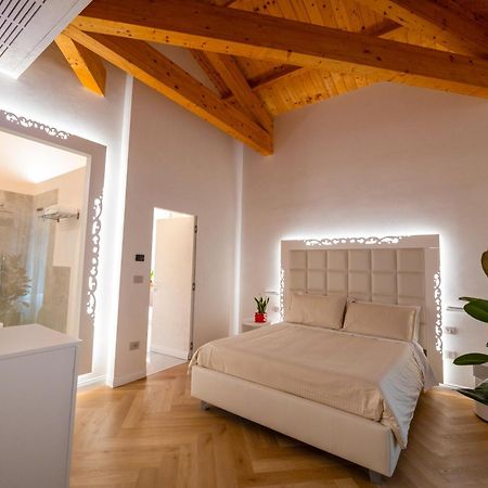 Bed and Breakfast La Divina - Free Parking - Тропеа Екстер'єр фото